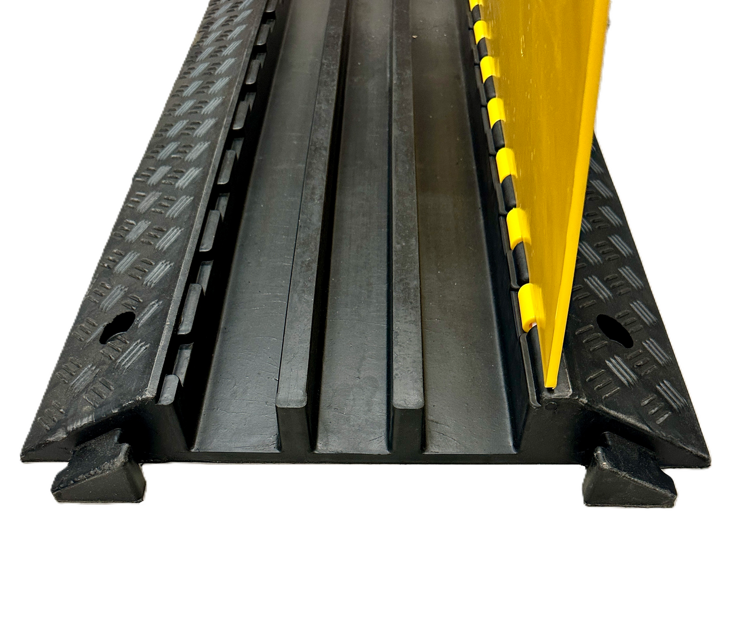 Protector Cable Piso 3 Canales 9 Toneladas Ton para Cable Yellow Jacket SIS-PC-3 Azpro