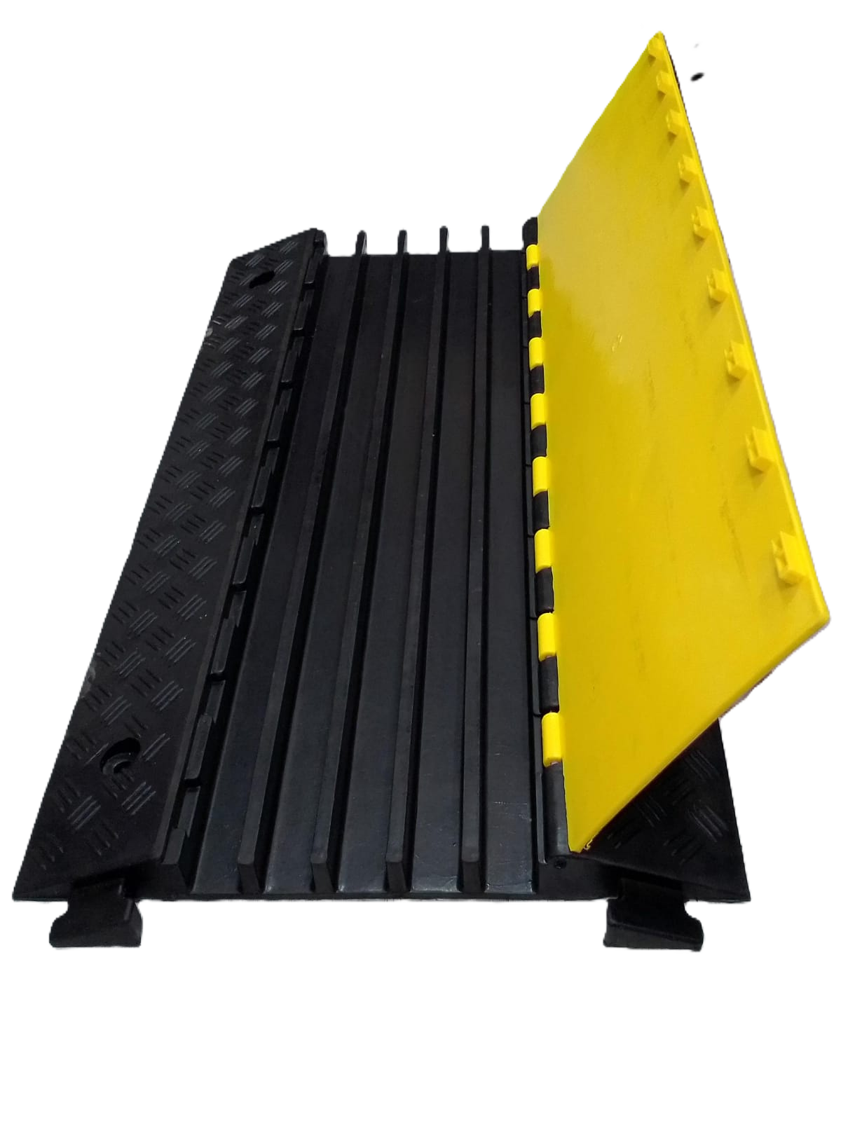 Protector Cable Piso 5 Canales 9 Toneladas Ton Para Cable con Asa Yellow Jacket SIS-PC-5A AZPro