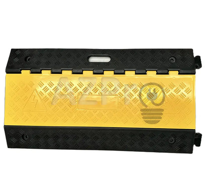 Protector Cable Piso 5 Canales 9 Toneladas Ton Para Cable con Asa Yellow Jacket SIS-PC-5A AZPro - Electrónica > Audio >
